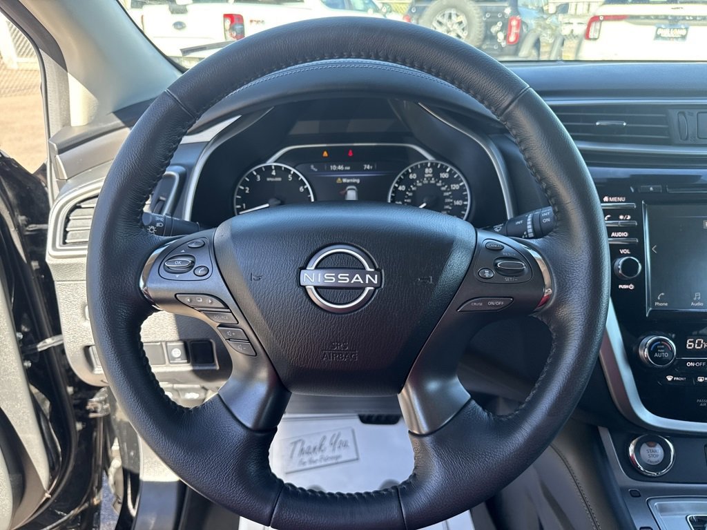 Used 2023 Nissan Murano SV w/ SV Midnight Edition Package image 16