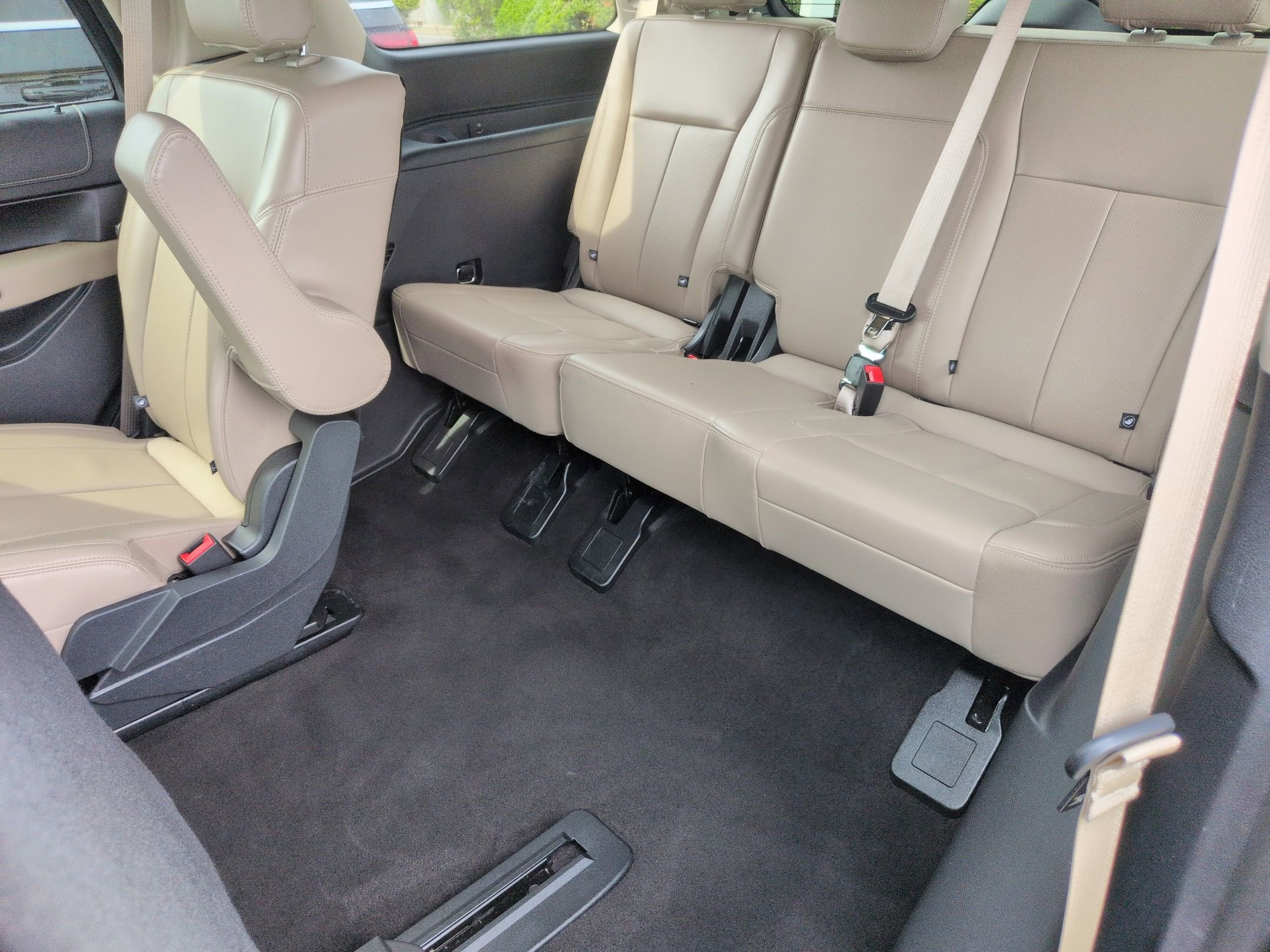 Certified 2023 Ford Expedition XLT RWD image 33