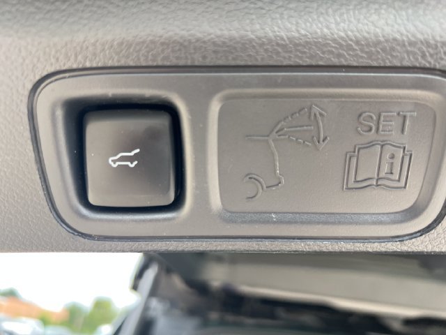 Certified 2024 Ford Expedition Limited RWD image 7