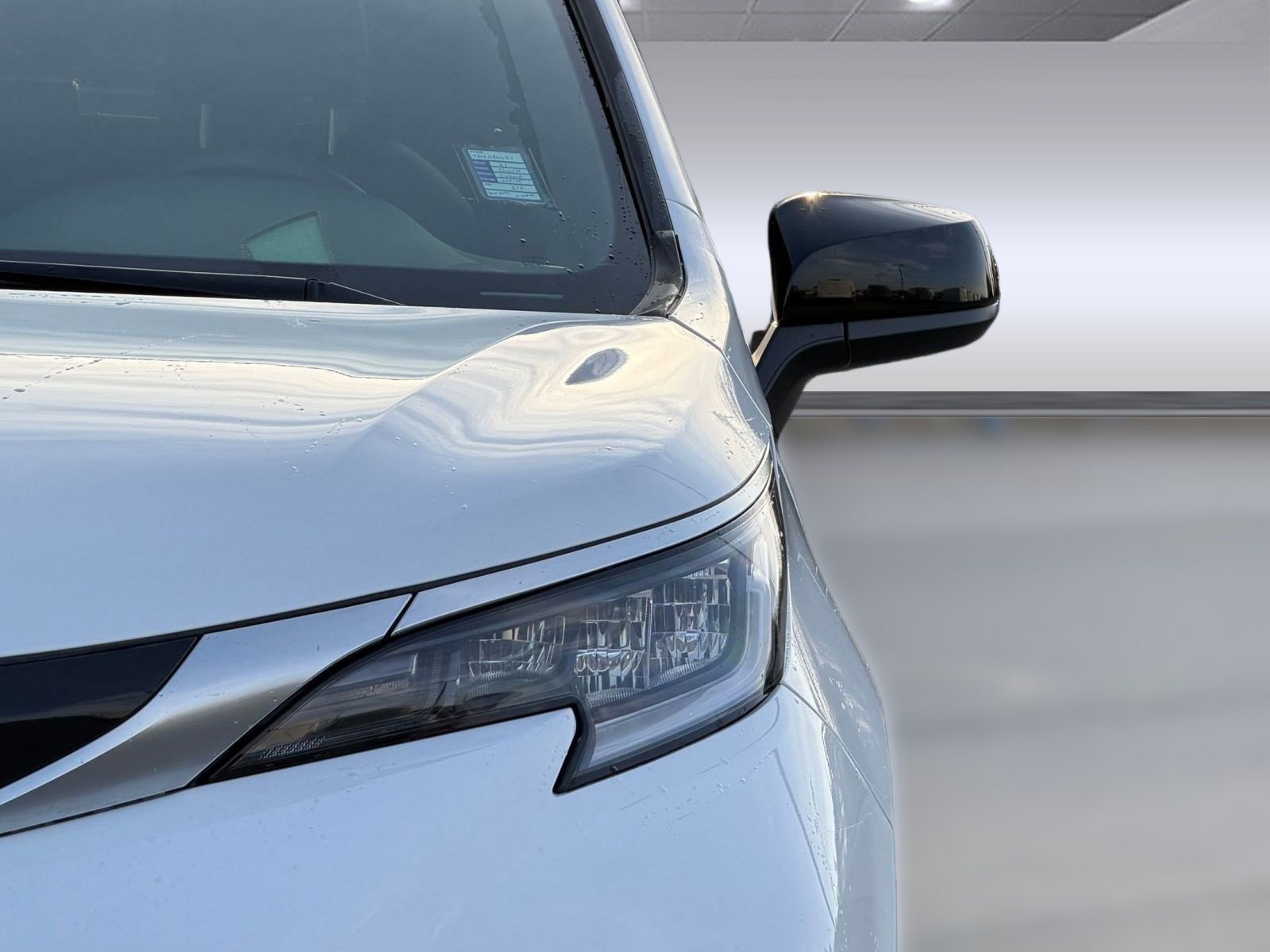 Used 2021 Toyota Sienna XSE w/ XSE Plus Package image 10