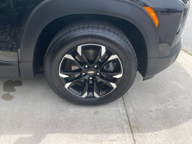 Used 2023 Chevrolet TrailBlazer LT w/ Convenience Package AWD/4WD image 10