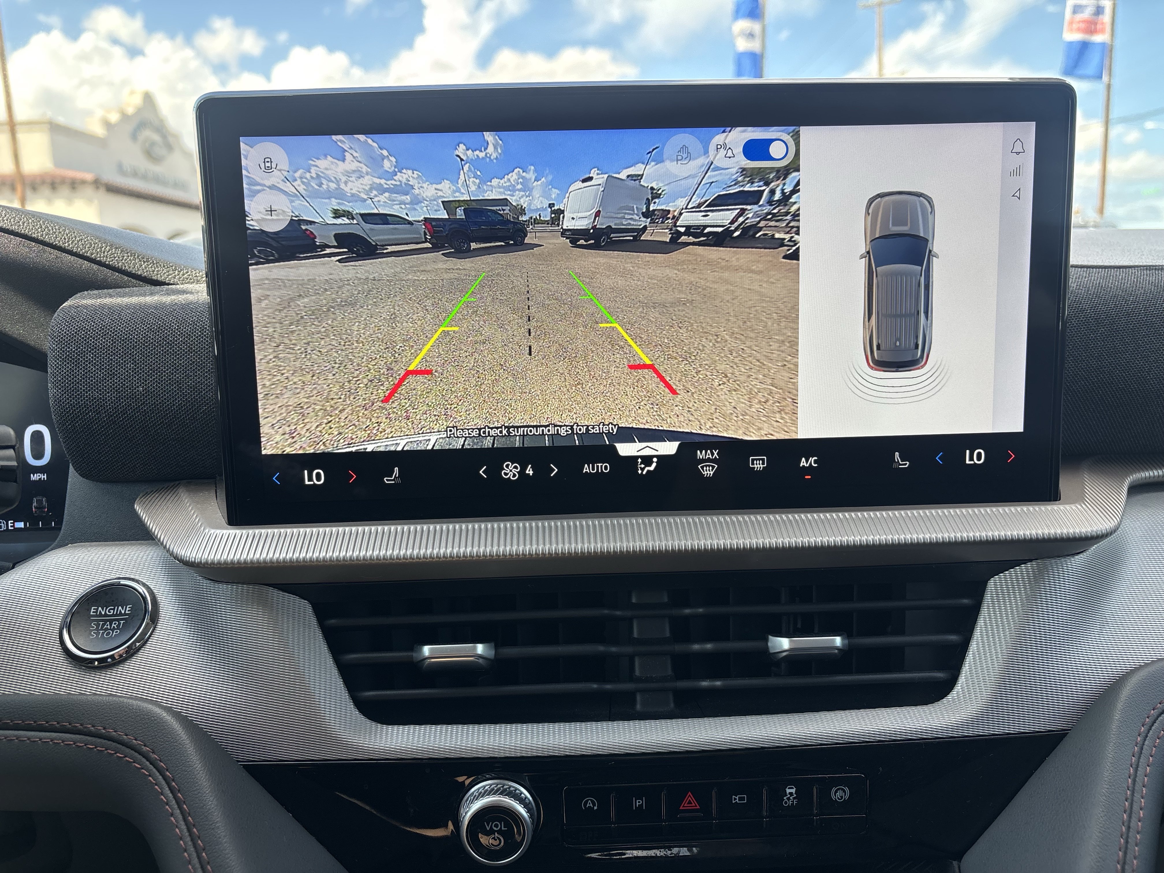 Certified 2025 Ford Explorer Active RWD image 39