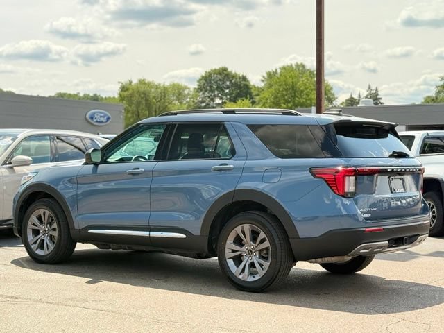 Certified 2025 Ford Explorer Active w/ Active Comfort Package AWD/4WD image 39