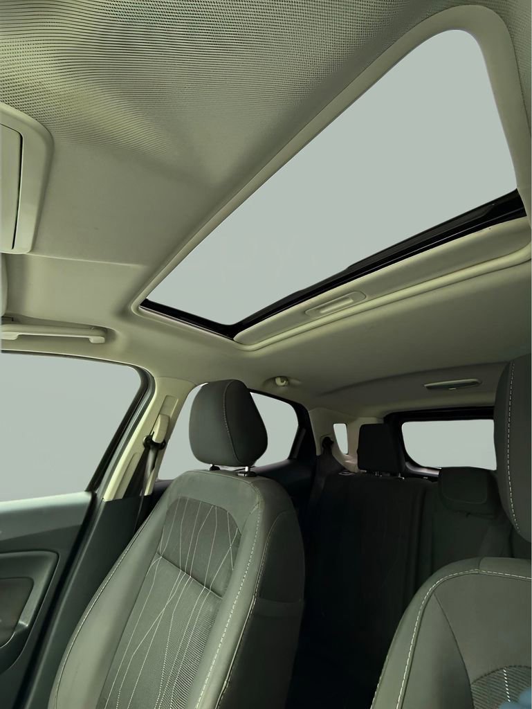 Certified 2020 Ford EcoSport SE image 36