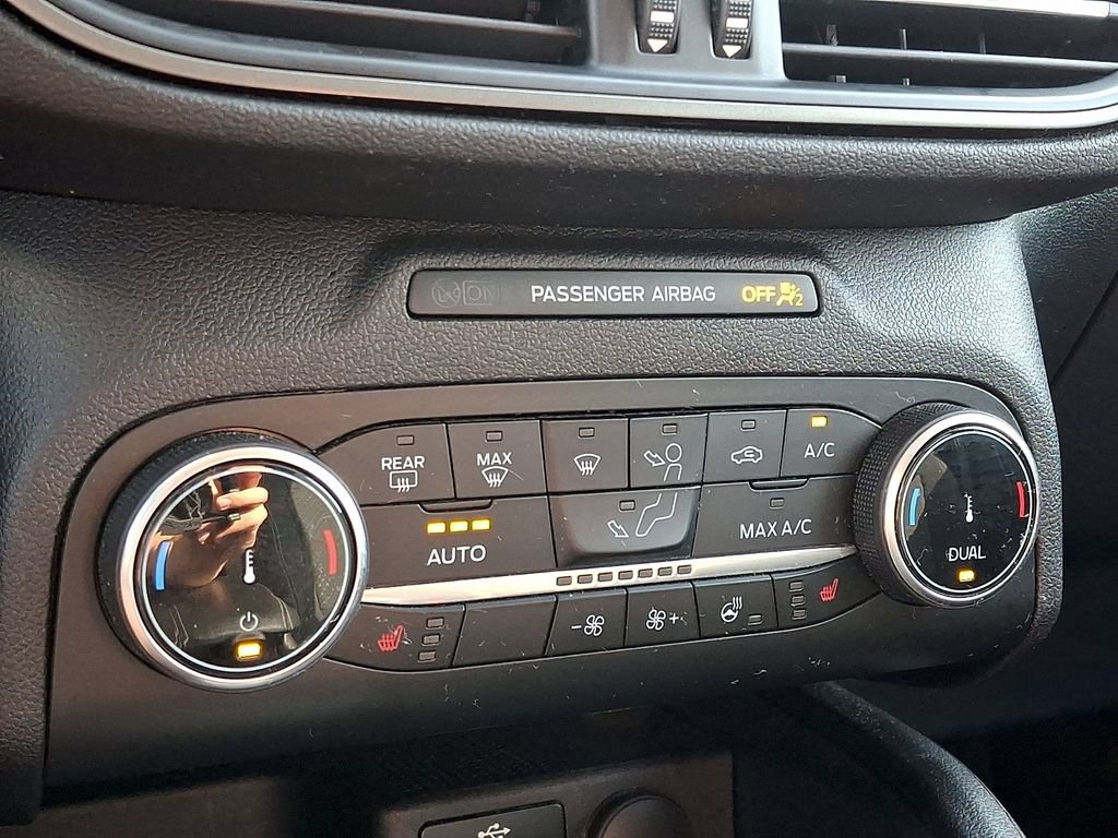 Certified 2024 Ford Escape Active AWD/4WD image 15