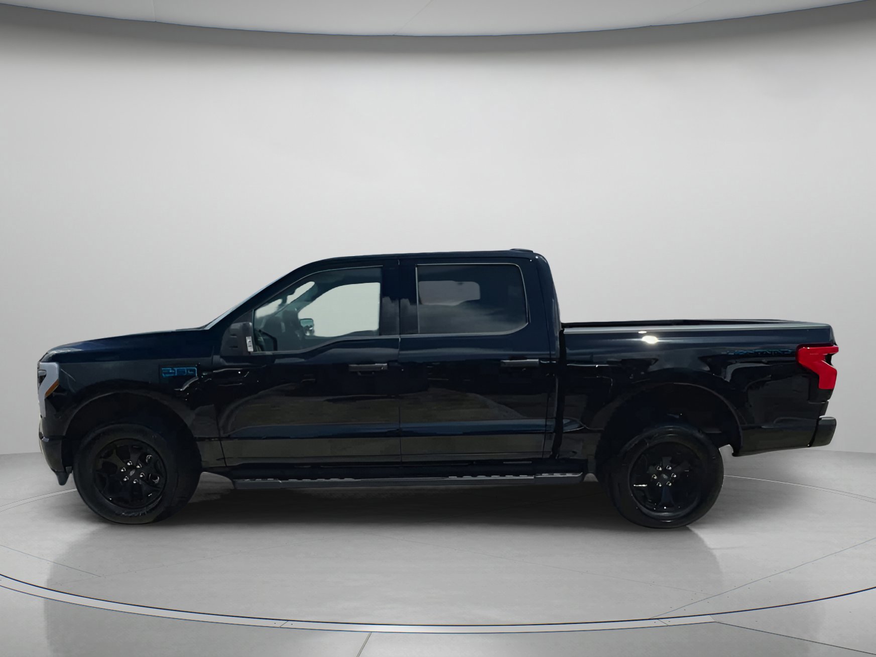 Certified 2025 Ford F150 Lightning XLT image 3
