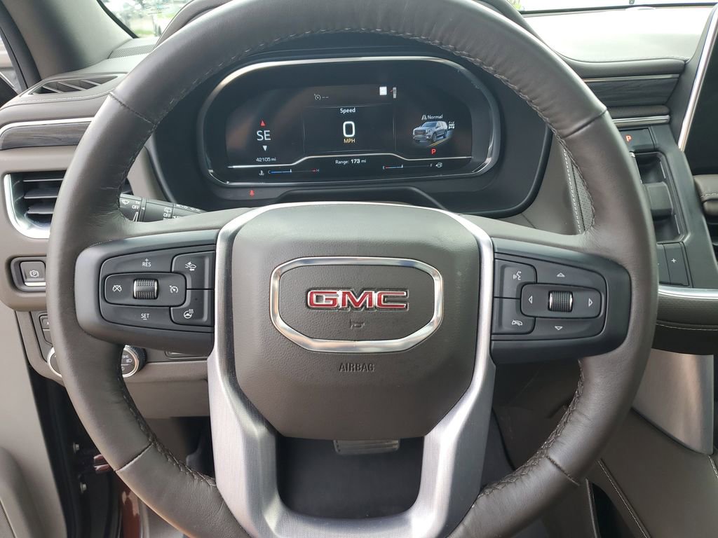 Used 2022 GMC Yukon SLT w/ SLT Luxury Package AWD/4WD image 23