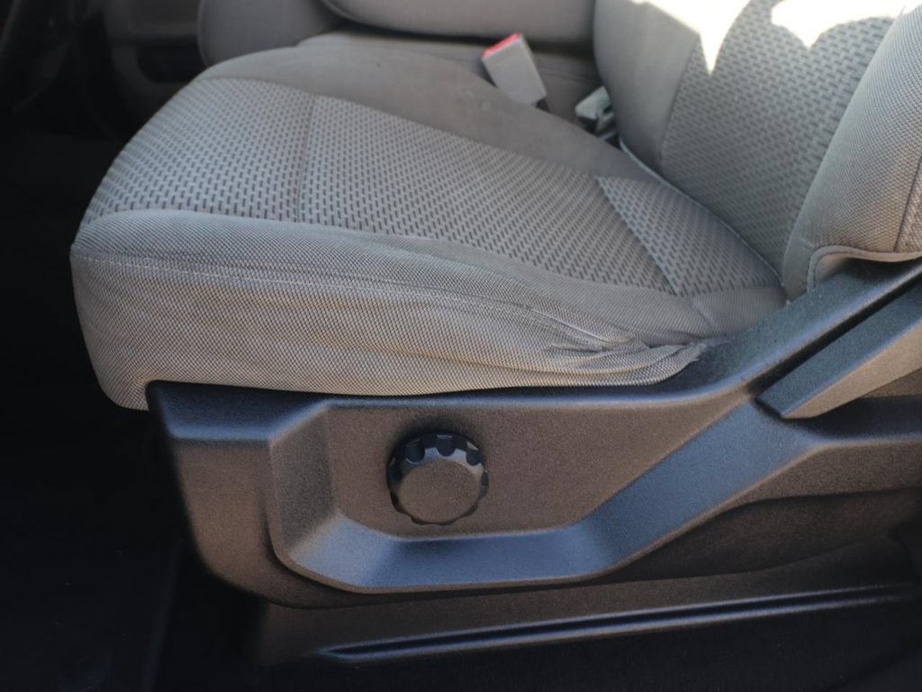 Certified 2019 Ford F250 XLT AWD/4WD image 17