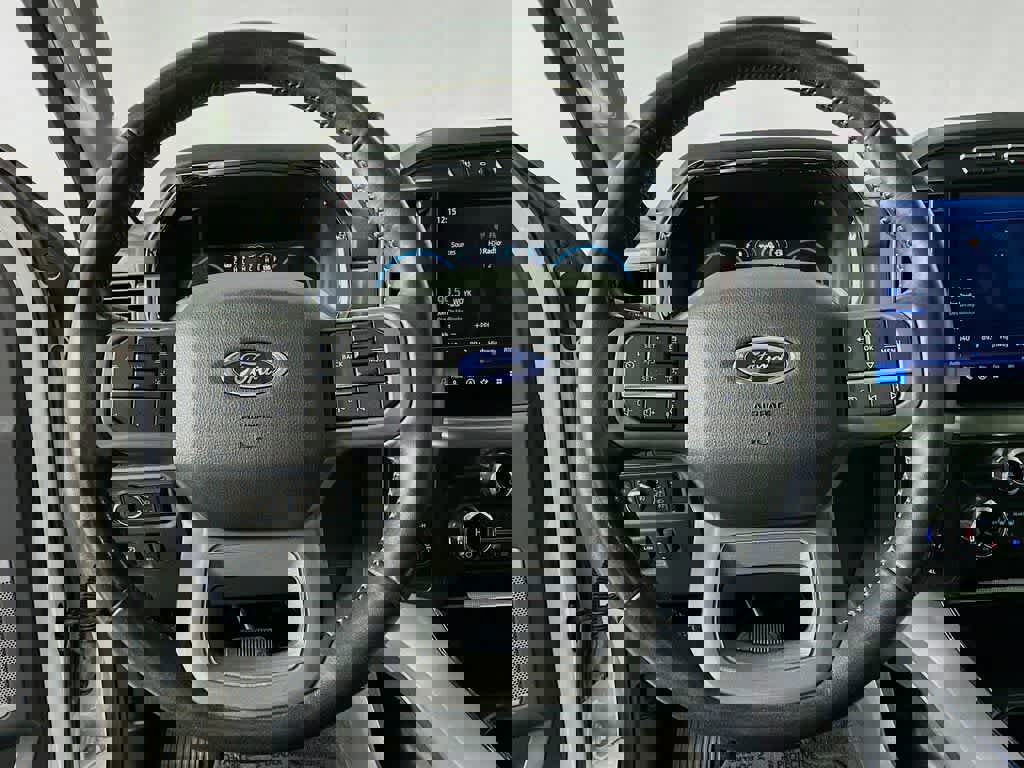 Certified 2021 Ford F150 Lariat w/ Equipment Group 502A High image 19