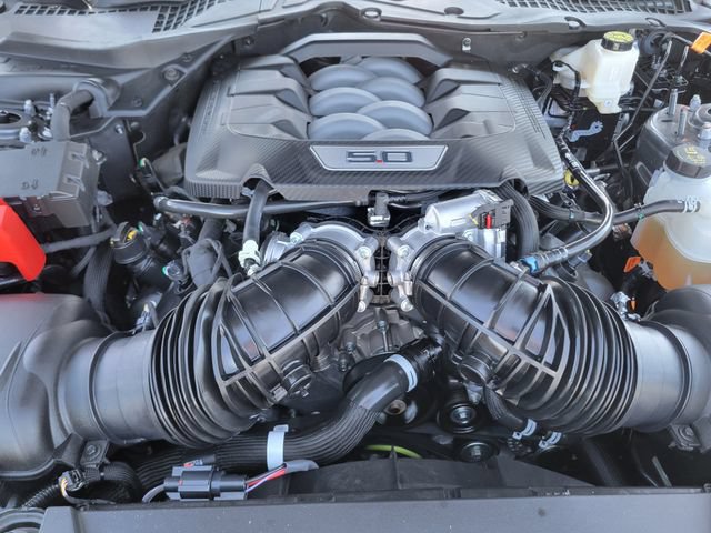 Certified 2025 Ford Mustang GT RWD image 9