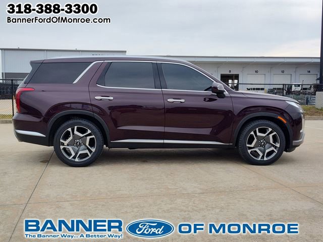 Used 2023 Hyundai Palisade Limited w/ Cargo Package image 2