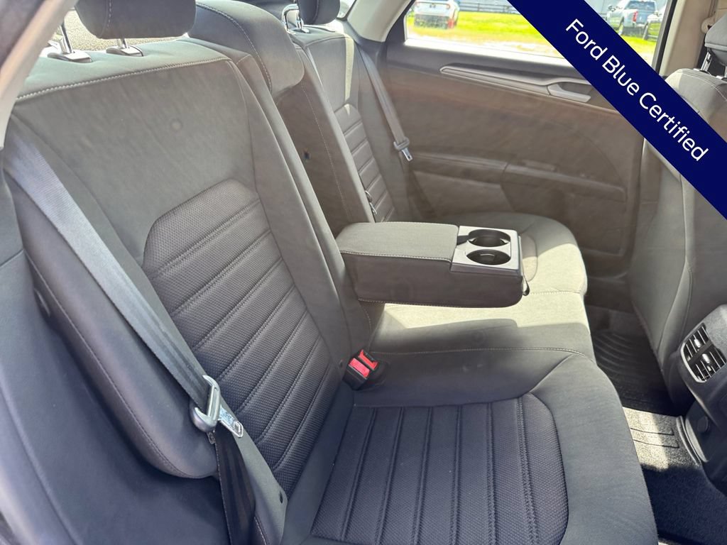 Certified 2020 Ford Fusion SE FWD image 31