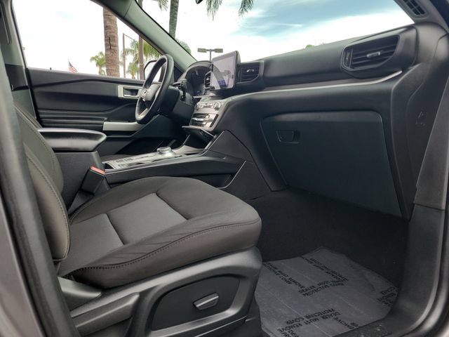 Certified 2023 Ford Explorer XLT RWD image 23
