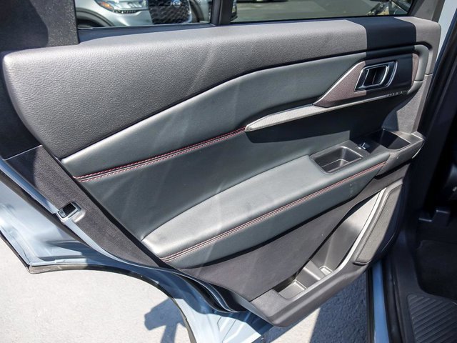 Certified 2025 Ford Explorer ST-Line image 27