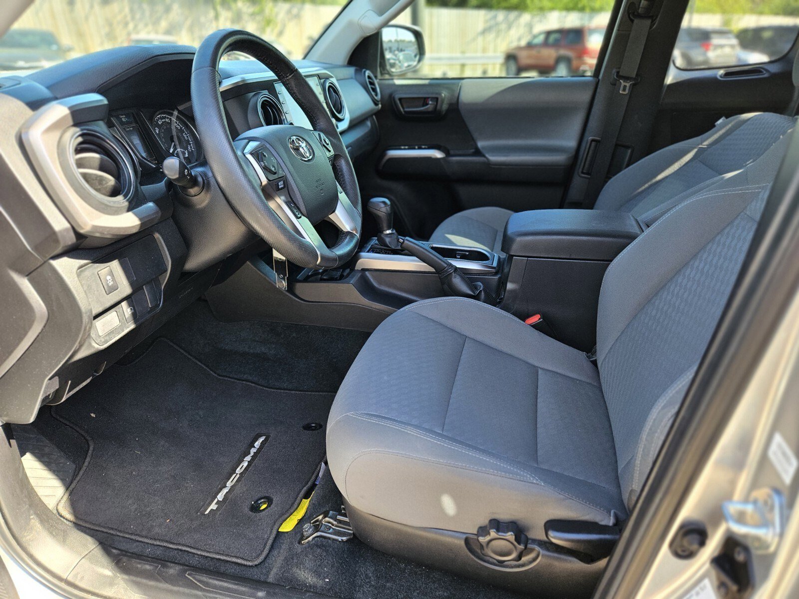 Used 2023 Toyota Tacoma SR5 image 16