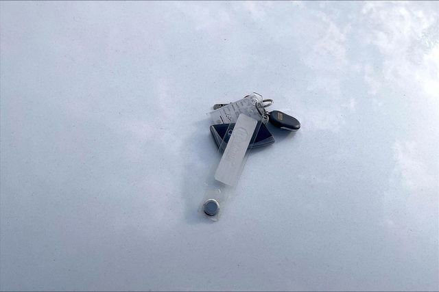 Used 2019 Lexus ES 300h w/ Accessory Package 2 image 13