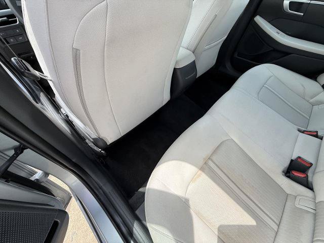 Used 2024 Hyundai Sonata SEL FWD image 23