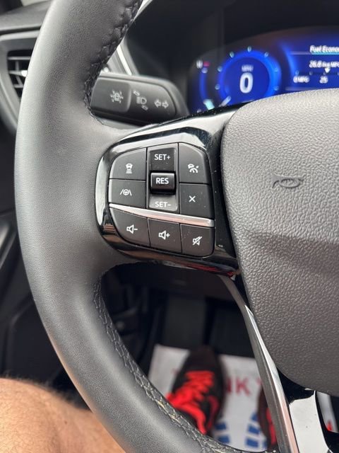 Certified 2022 Ford Escape Titanium w/ Class II Trailer Tow Package image 19