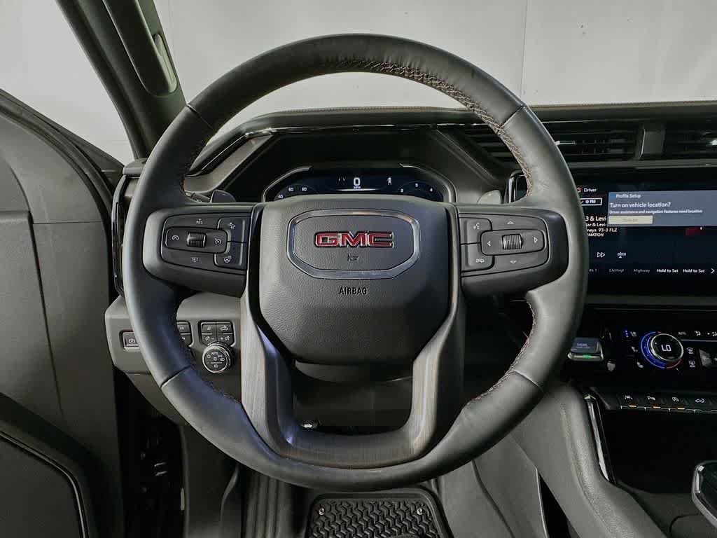 Used 2023 GMC Sierra 1500 AT4 w/ AT4 Premium Package AWD/4WD image 16