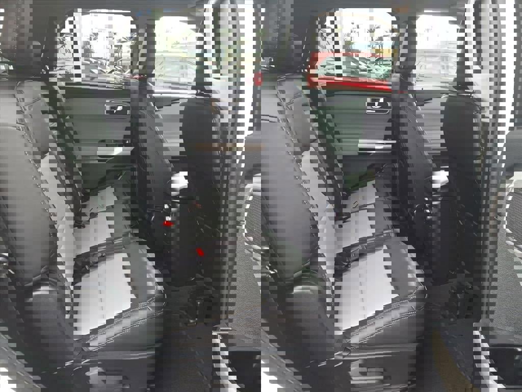 Certified 2023 Ford Explorer XLT w/ Equipment Group 202A image 14