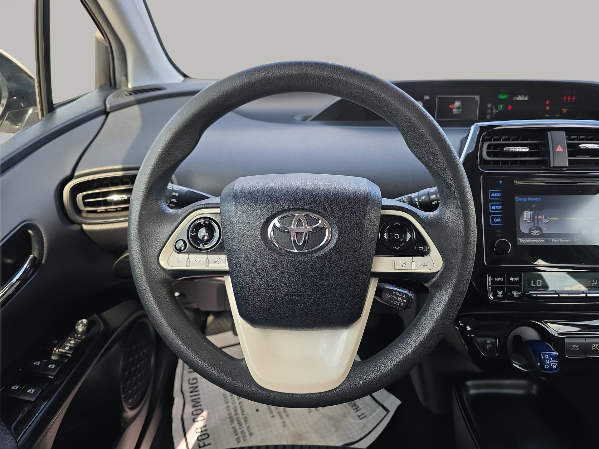 Used 2017 Toyota Prius Four image 41