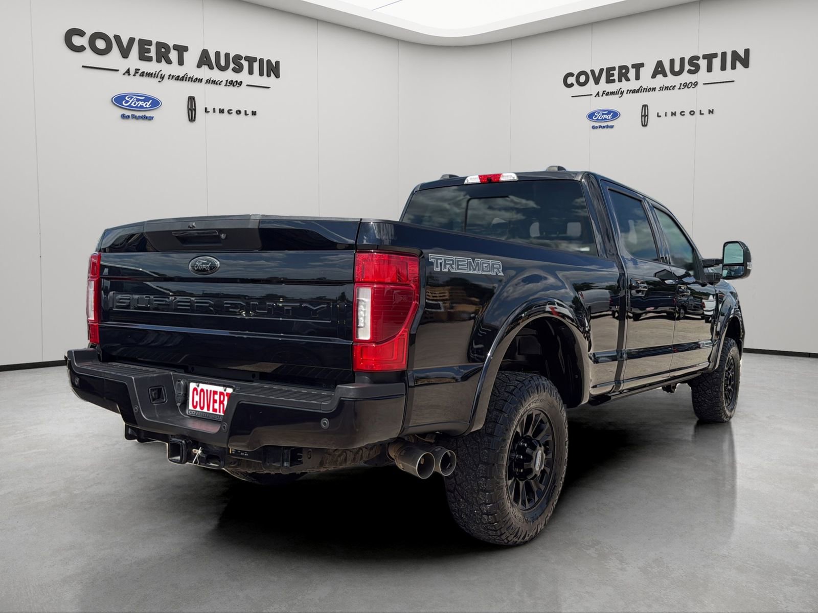 Certified 2020 Ford F250 Lariat AWD/4WD image 4