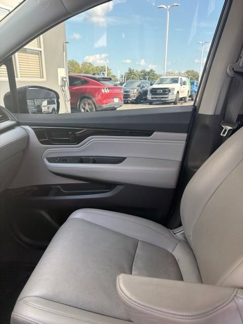 Used 2020 Honda Odyssey Elite image 23