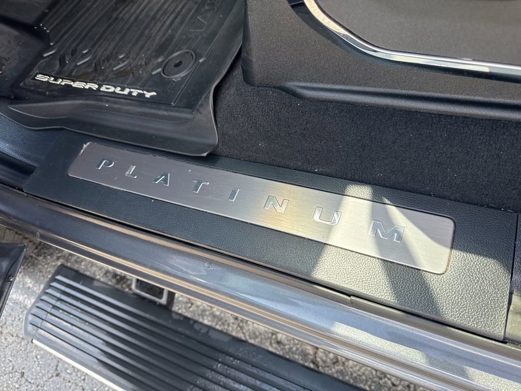 Certified 2025 Ford F350 Platinum AWD/4WD image 15