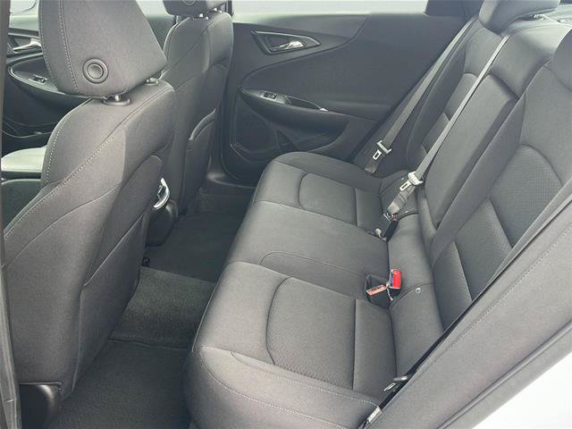 Used 2025 Chevrolet Malibu LT FWD image 16