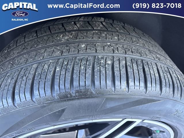 Used 2024 Mercedes-Benz GLS 450 4MATIC image 14