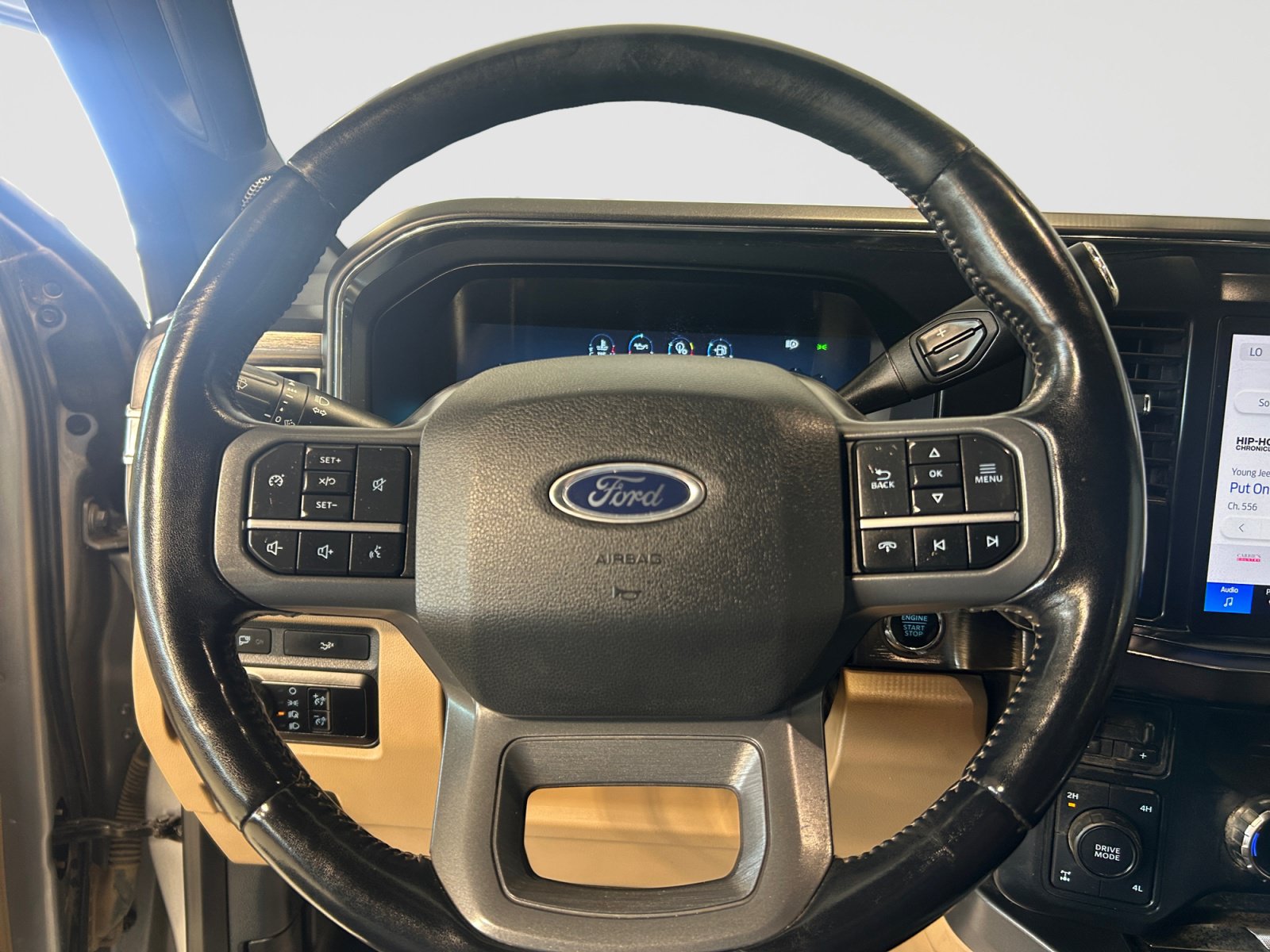 Certified 2023 Ford F250 Lariat w/ Chrome Package AWD/4WD image 12