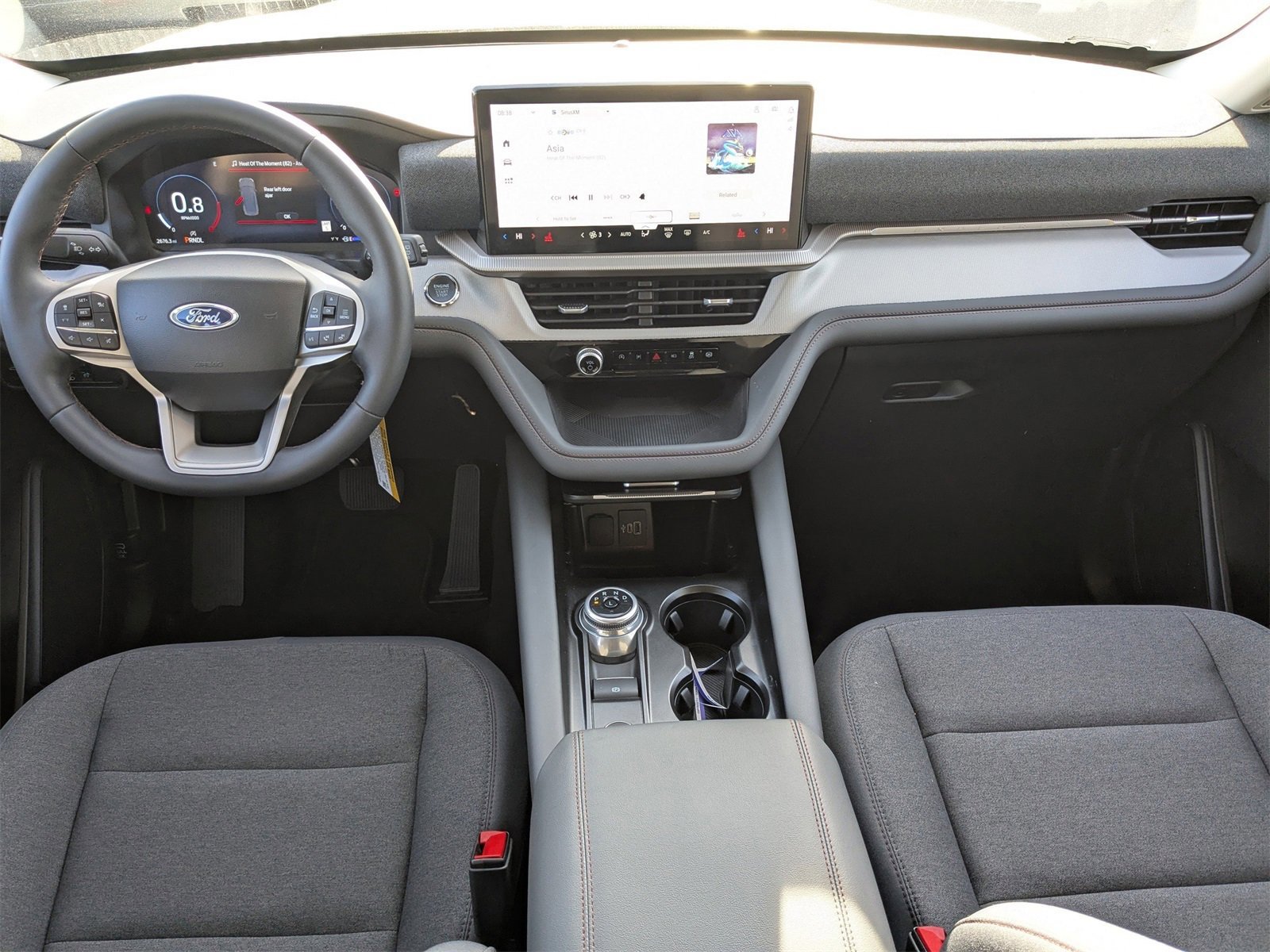 Certified 2025 Ford Explorer Active image 17