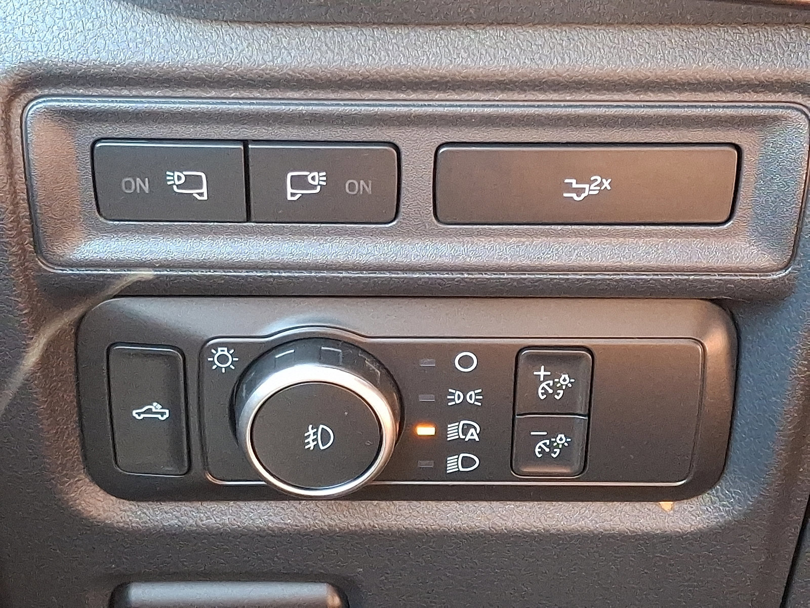 Certified 2022 Ford F150 XLT w/ Equipment Group 302A High image 27