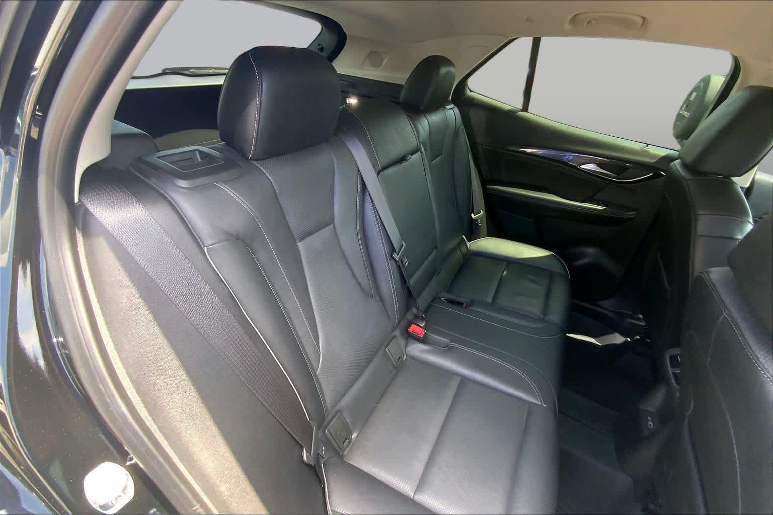 Used 2021 Buick Envision Essence w/ Sport Touring Package FWD image 20