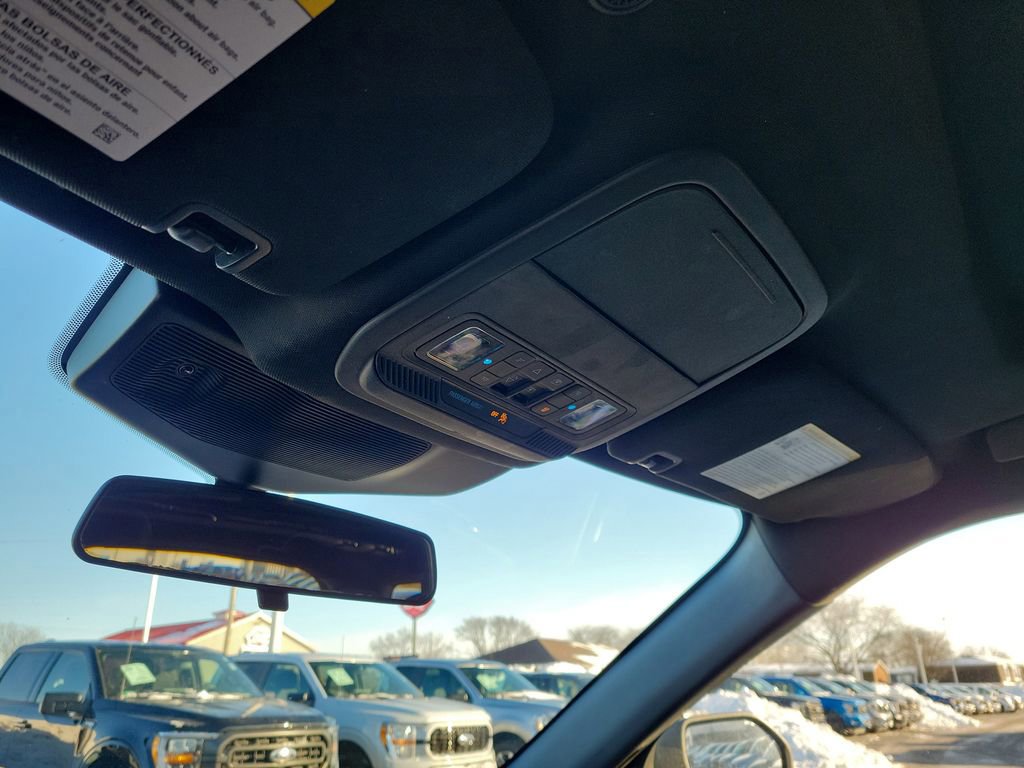 Certified 2020 Ford Explorer XLT w/ Equipment Group 202A image 30