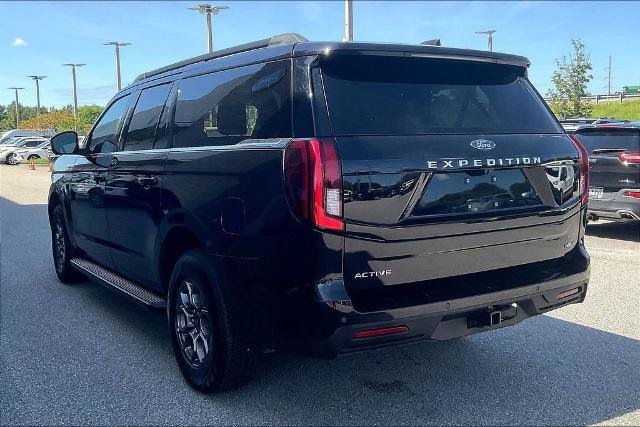 Certified 2025 Ford Expedition Max Active RWD image 4