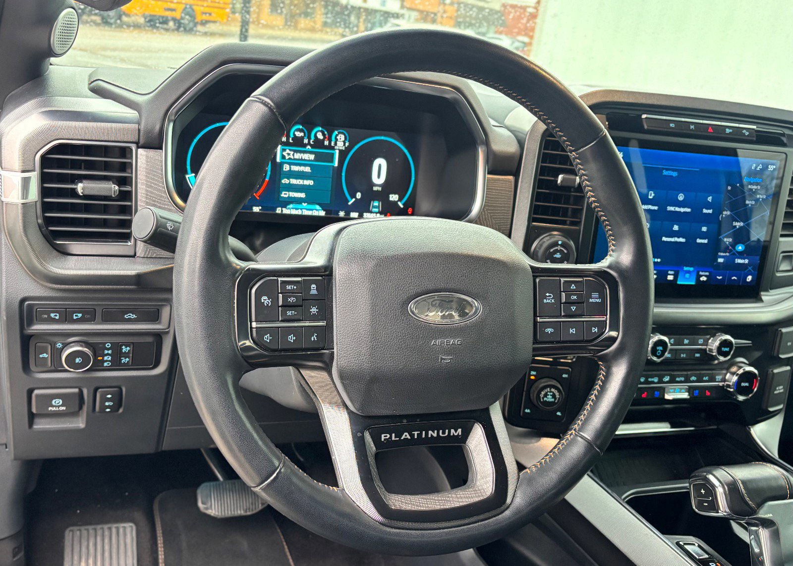 Certified 2022 Ford F150 Platinum w/ Equipment Group 701A High image 38