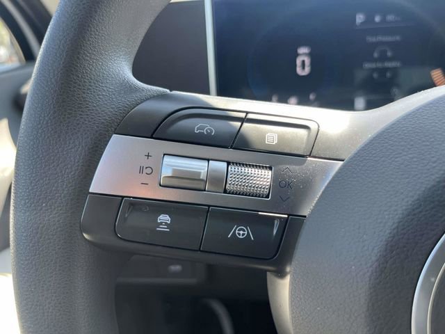 Used 2025 Hyundai Sonata SE FWD image 19