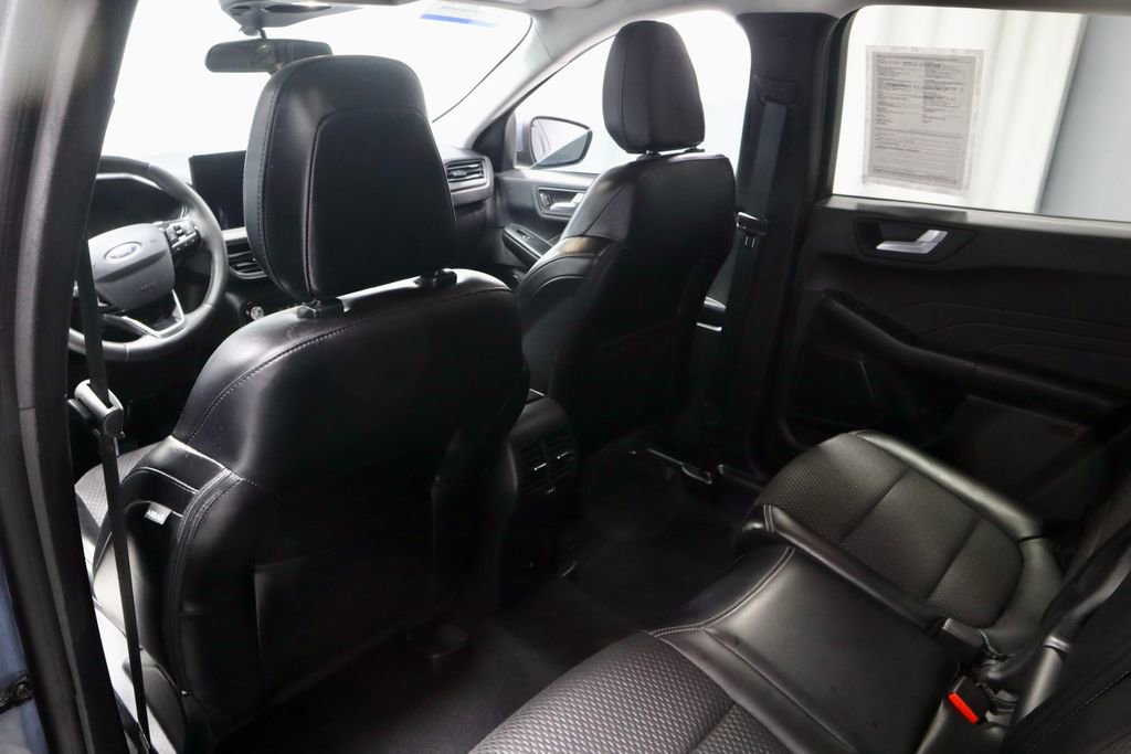 Certified 2023 Ford Escape SE FWD image 22