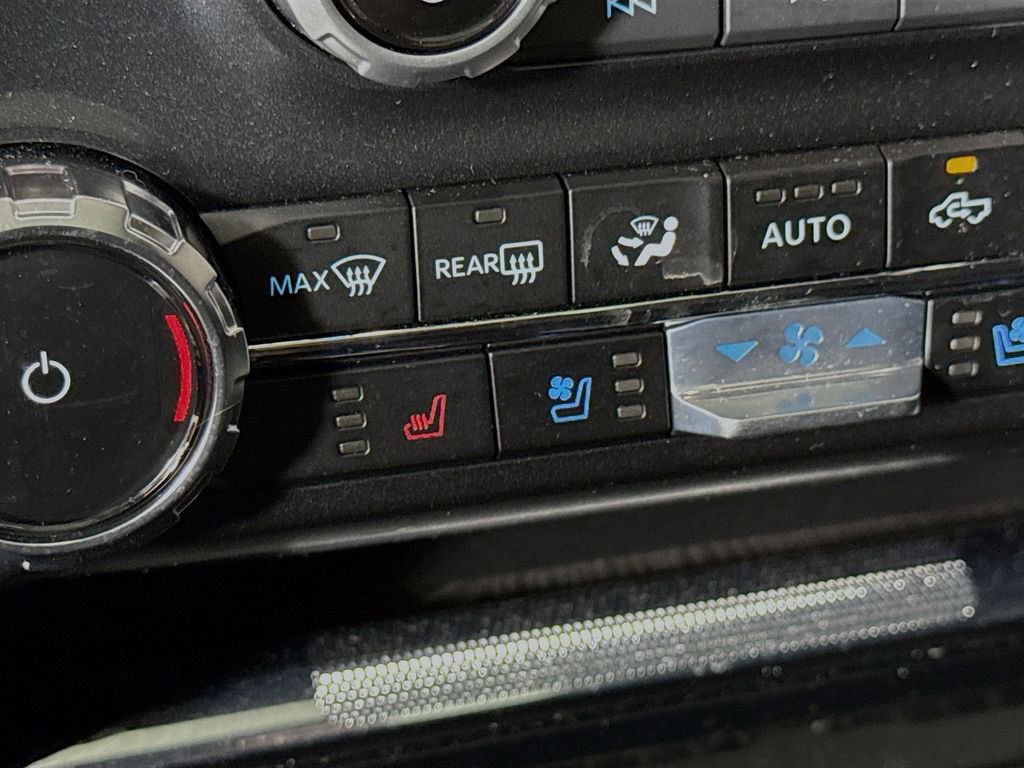 Certified 2023 Ford F150 Platinum w/ Equipment Group 701A High image 21