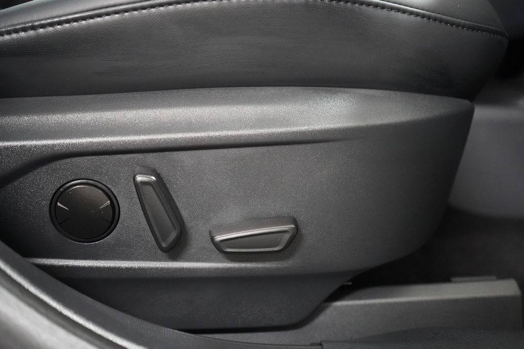 Certified 2025 Ford Mustang Mach-E Premium AWD/4WD image 34