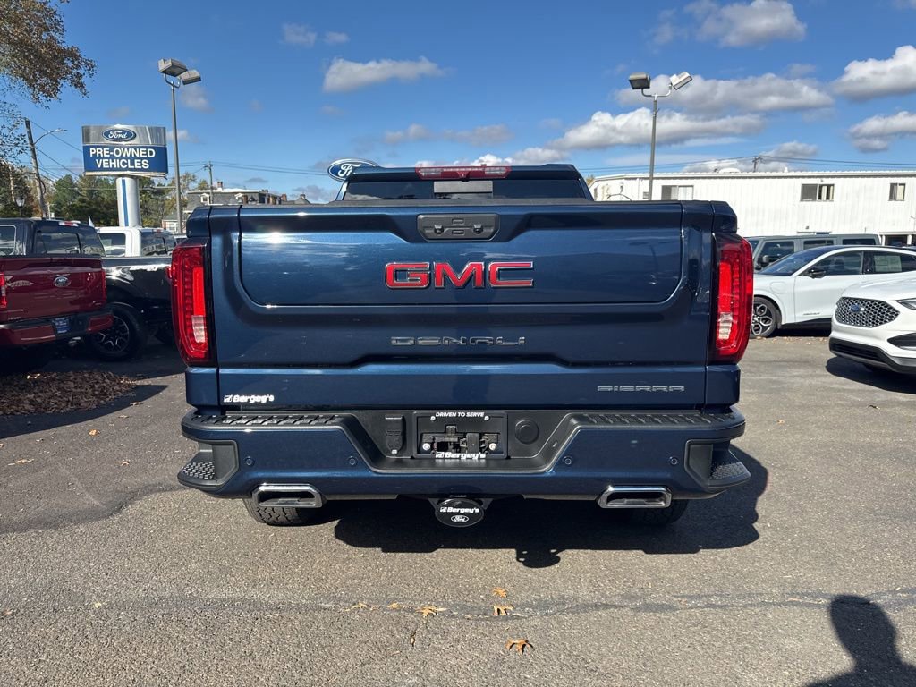 Used 2022 GMC Sierra 1500 Denali image 4