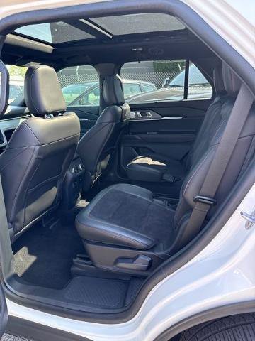 Certified 2025 Ford Explorer ST AWD/4WD image 12