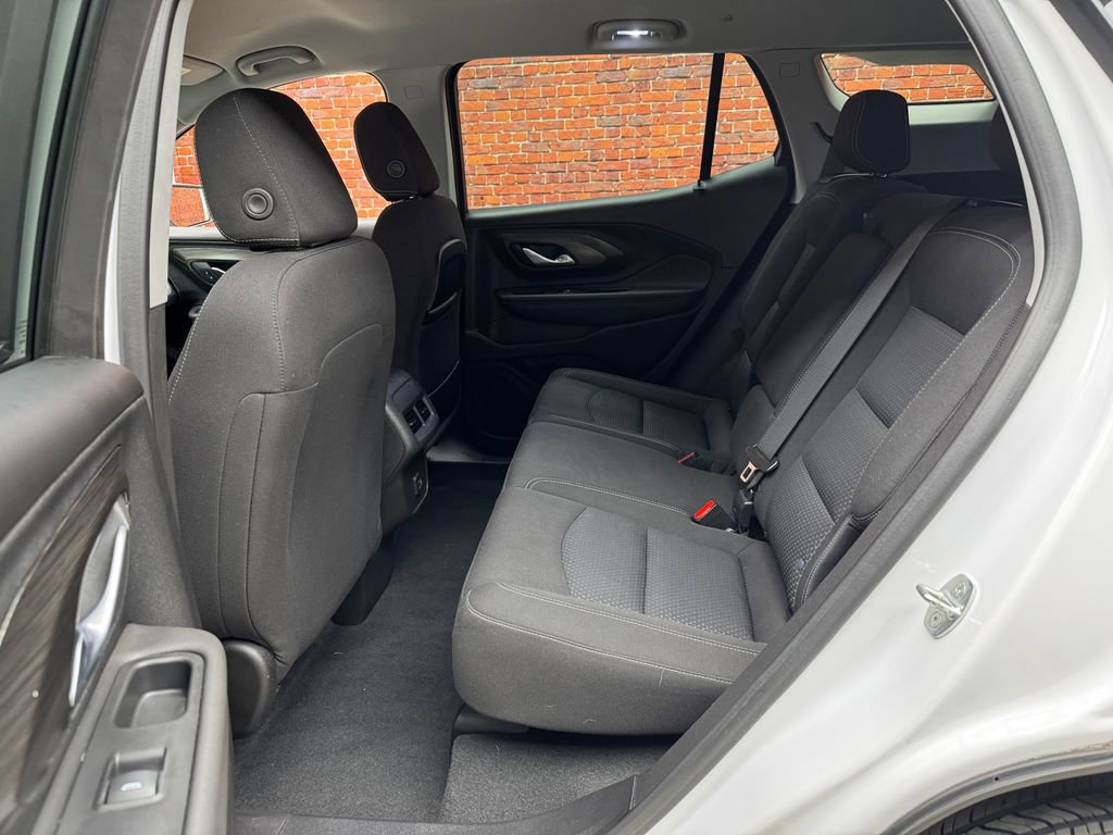 Used 2023 GMC Terrain SLE w/ Driver Convenience Package AWD/4WD image 24