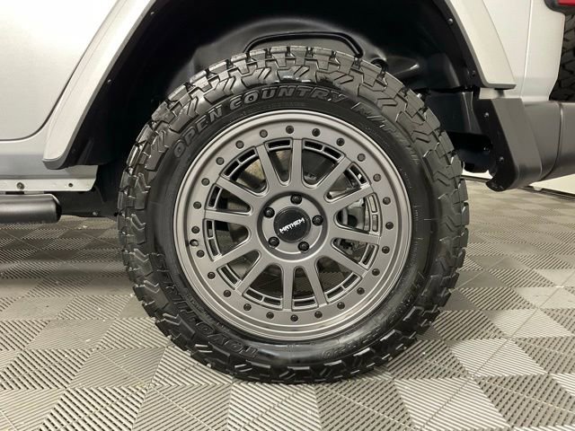 Used 2023 Jeep Wrangler Unlimited Sahara image 10