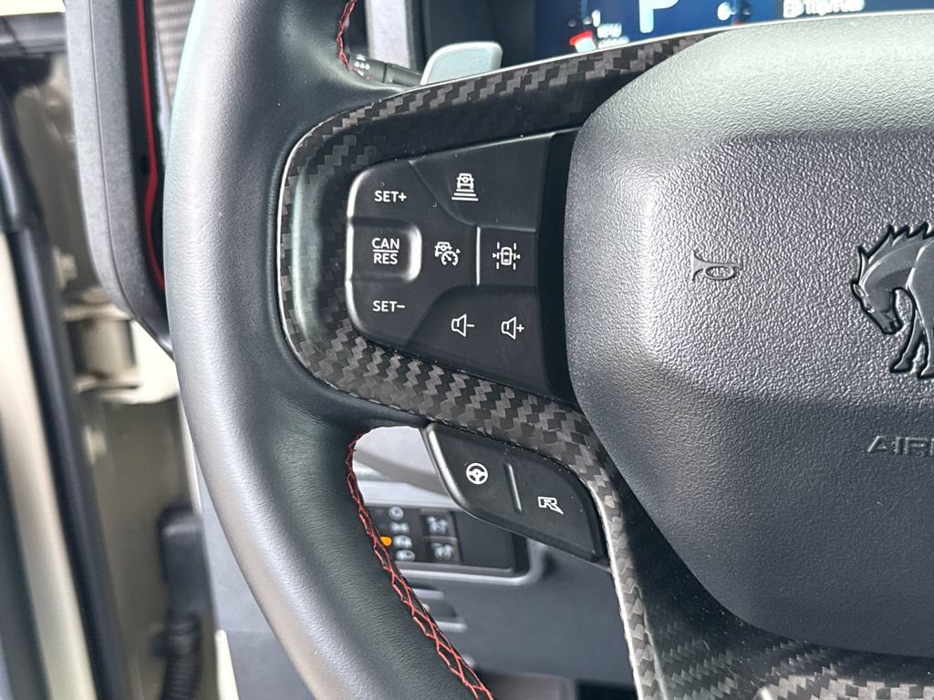 Certified 2025 Ford Bronco Raptor w/ Interior Carbon Fiber Pack AWD/4WD image 16