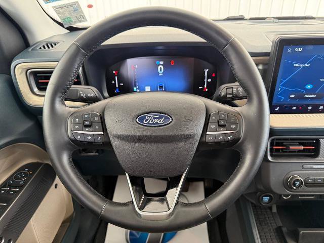 Certified 2025 Ford Maverick Lariat w/ 4K Tow Package AWD/4WD image 13