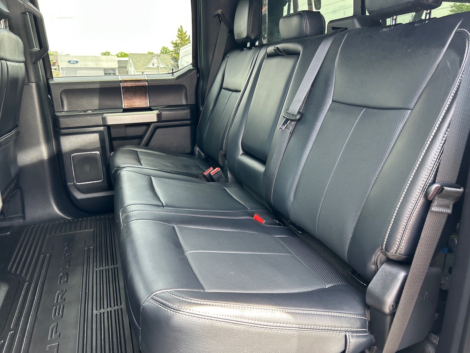 Certified 2022 Ford F250 Lariat AWD/4WD image 12