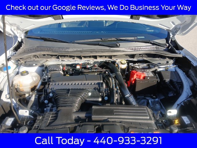 Certified 2025 Ford Escape ST-Line Select AWD/4WD image 17