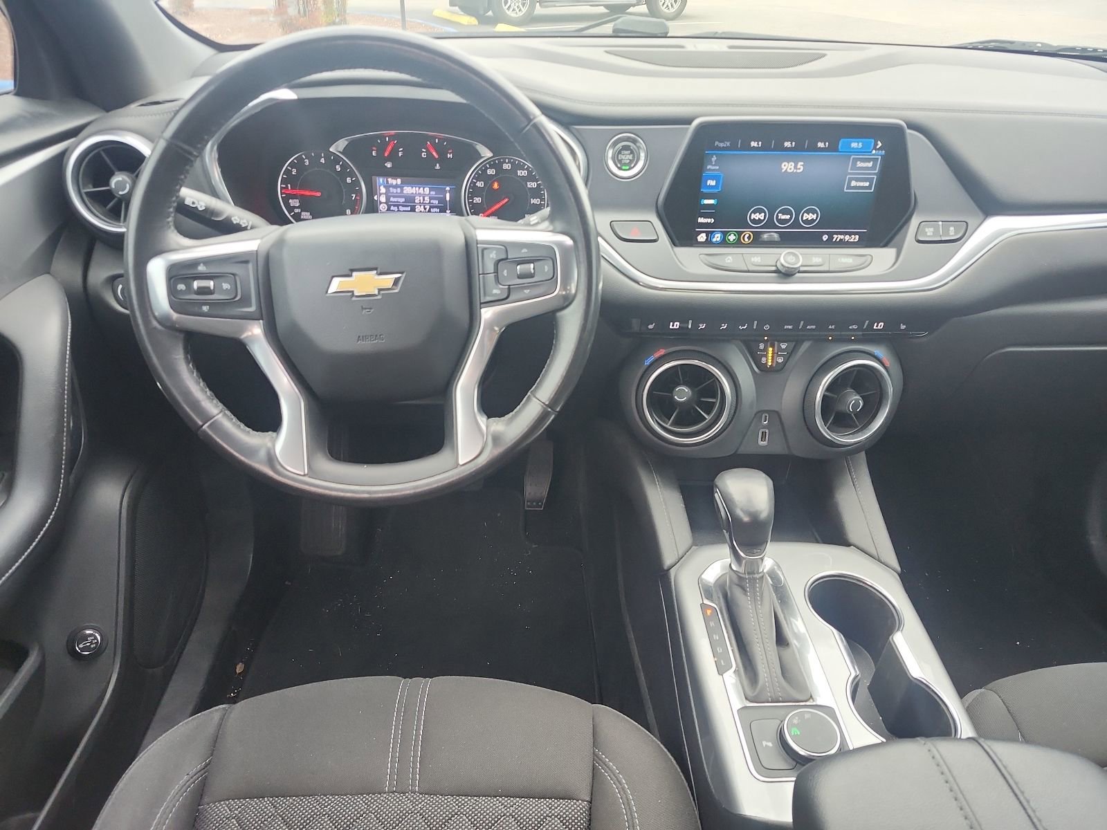 Used 2019 Chevrolet Blazer LT FWD image 6